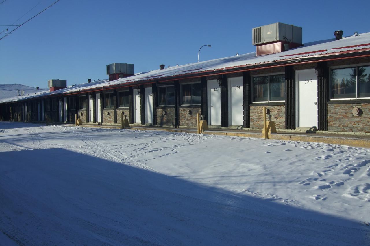 Trailside Inn Lloydminster Kültér fotó