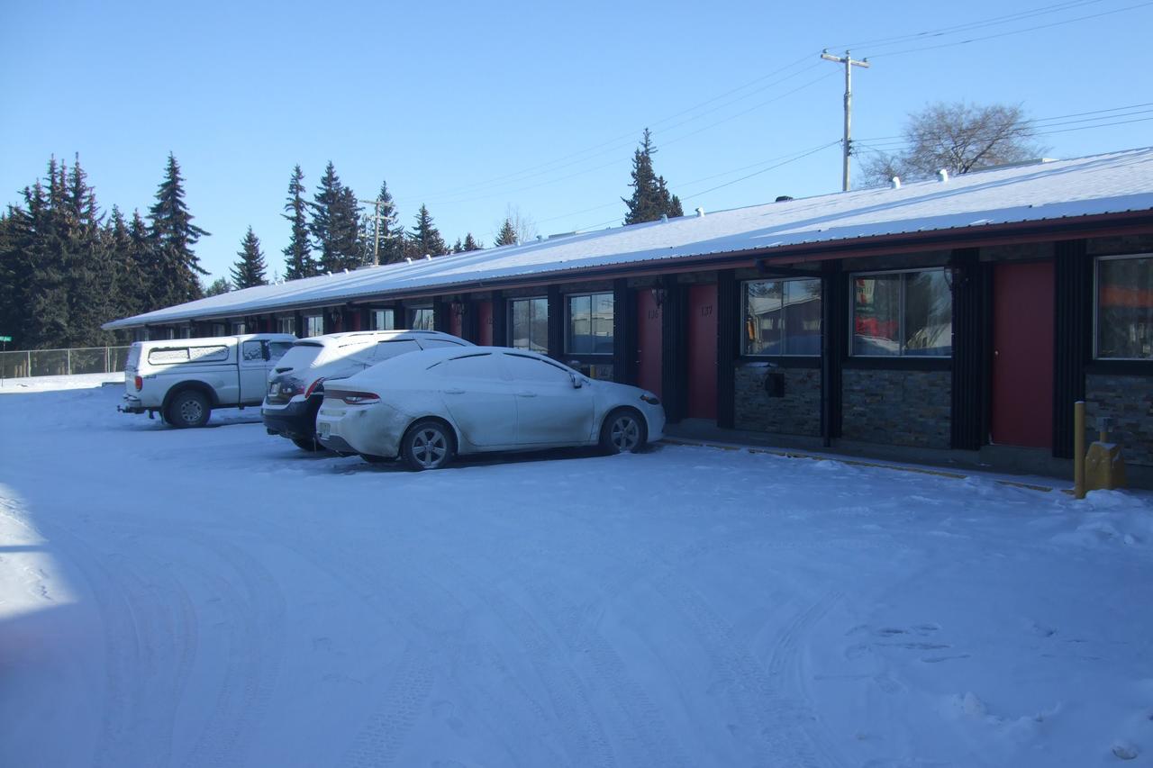 Trailside Inn Lloydminster Kültér fotó